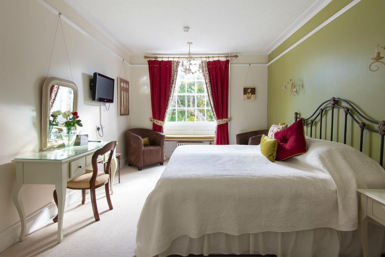 The White House Hotel Charmouth Buitenkant foto