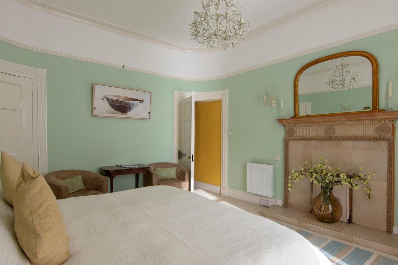 The White House Hotel Charmouth Buitenkant foto